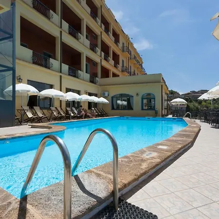 호텔 Sole Castello (adults Only) 3*