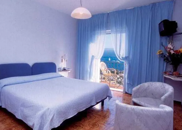 Отель Sole Castello (adults Only) 3*