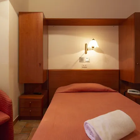 Ξενοδοχείο Sole Castello (adults Only) Ταορμίνα